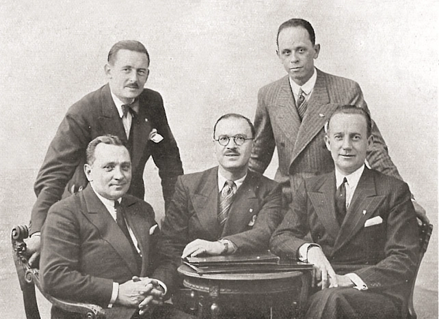 París, 1932. Los cinco fundadores de Skål: Jules Mohr, Pierre Soulié, Florimond Volckaert, Georges Ithier y Hugo Krafft.
