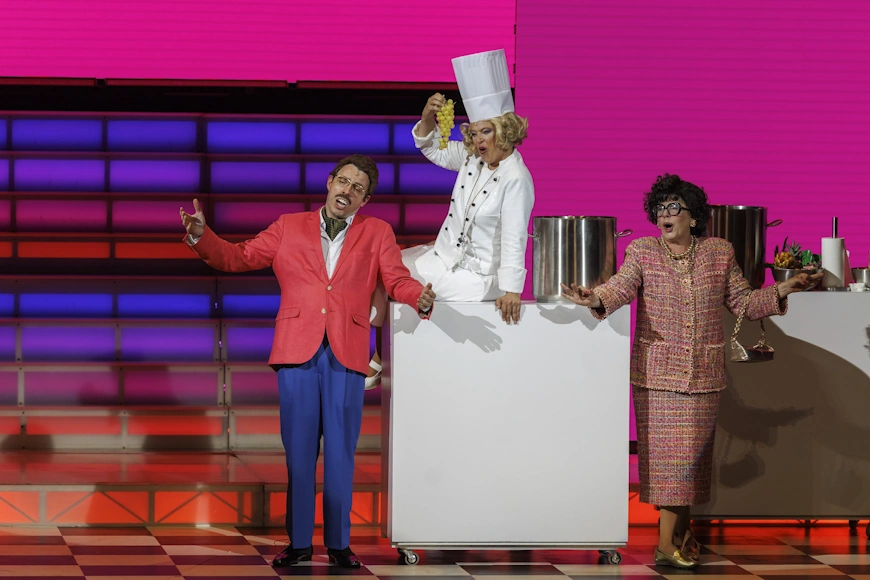 Escena de La cuisine de ma cousine de La Cubana en el Teatro del Soho CaixaBank